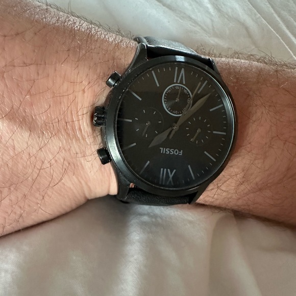 Men’s fossil watch - Picture 2 of 3